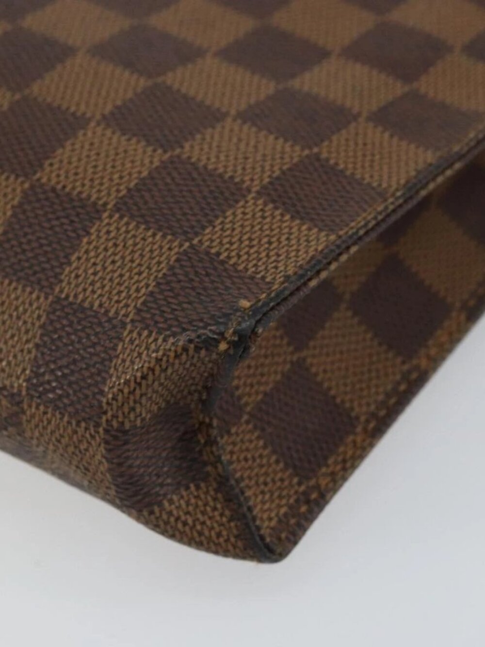 LOUIS VUITTON Damier Ebene Poche Toilette 26 Pouch N47543 LV Auth 161708 - Picture 5 of 16